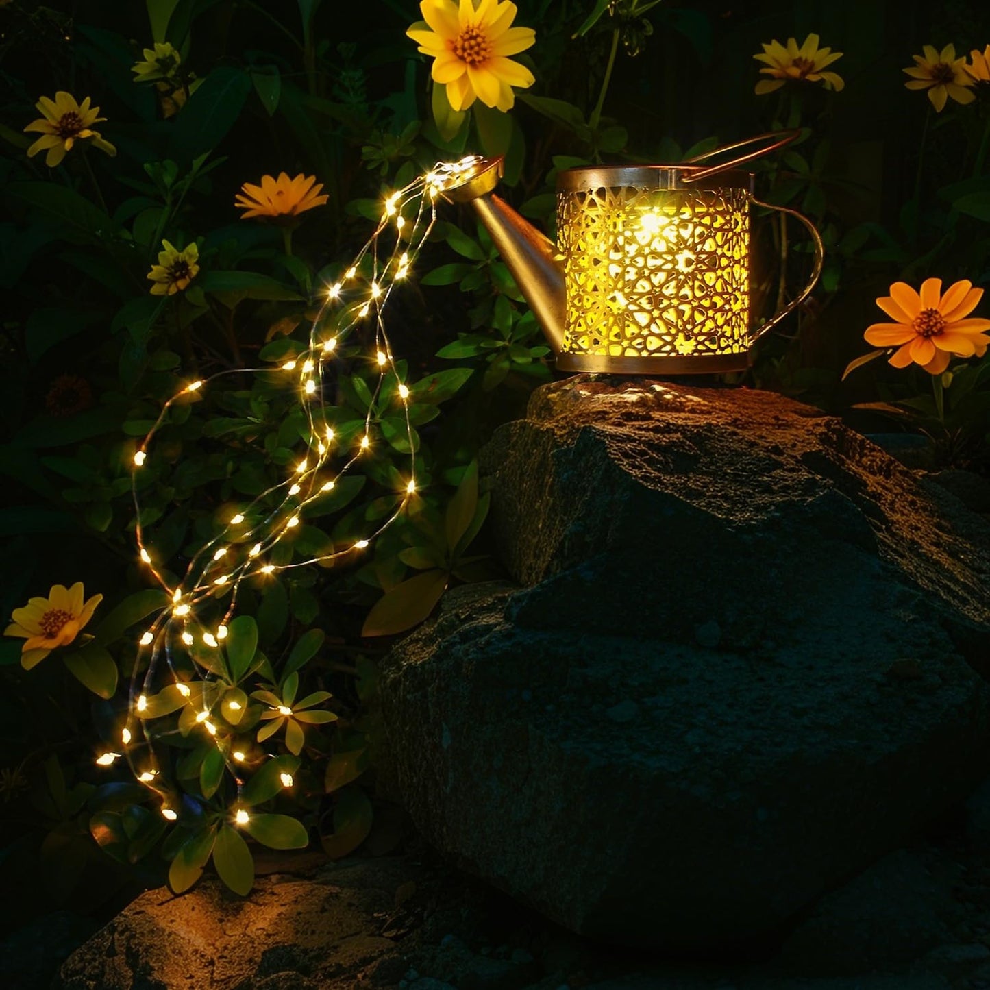 Daknswte Solar Watering Can Lights Outdoor Garden,Waterproof Led Hanging Metal Lantern with Fairy String Light,Garden Ornaments for Yard Lawn Pathway Patio Decor and Women Mom Birthday Gifts